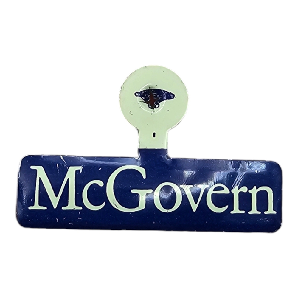 Vintage 1972 George McGovern Presidential Campaign‎ Fold-over/Tab-over Lapel Pin